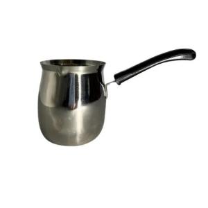 HERVIDOR DE  METAL ACERO INOX CON MANGO PLASTICO 650 ML